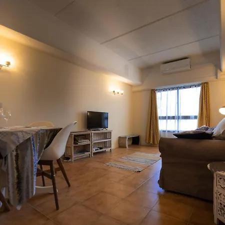 Ocean Heights Suite-hosted By Sweetstay Gibraltar