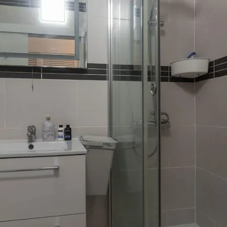 Ocean Heights Suite-hosted By Sweetstay Apartment *